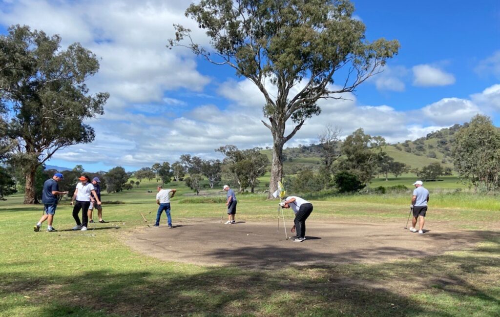 Community-Golf